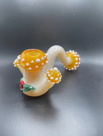 Handcrafted Woodland Mushroom Bubbler – Glass Pipe with Sculpted Forest Critter Accents